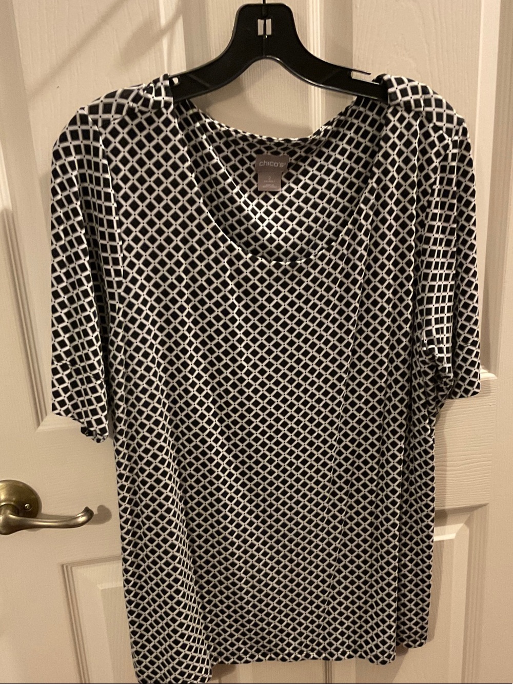 Chico's Black and White Geometric top